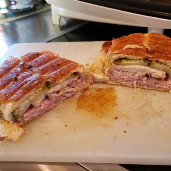 Classic Cuban Midnight (Medianoche) Sandwich