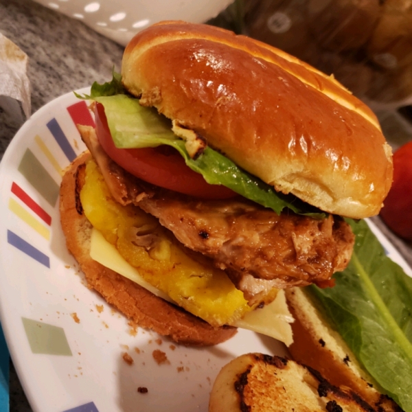 Grilled Hawaiian Chicken and Pineapple Sandwiches