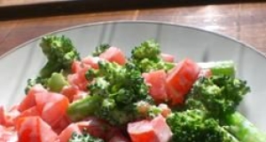 Blue Cheese Broccoli Salad