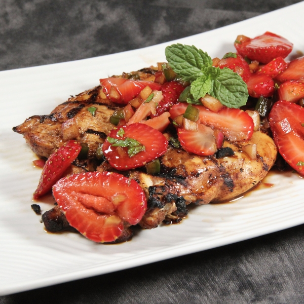 Grilled Chicken Breasts with Fresh Strawberry Salsa