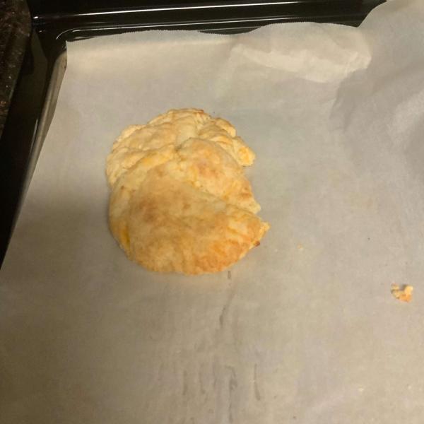 Cheddar-Thyme Flaky Biscuits