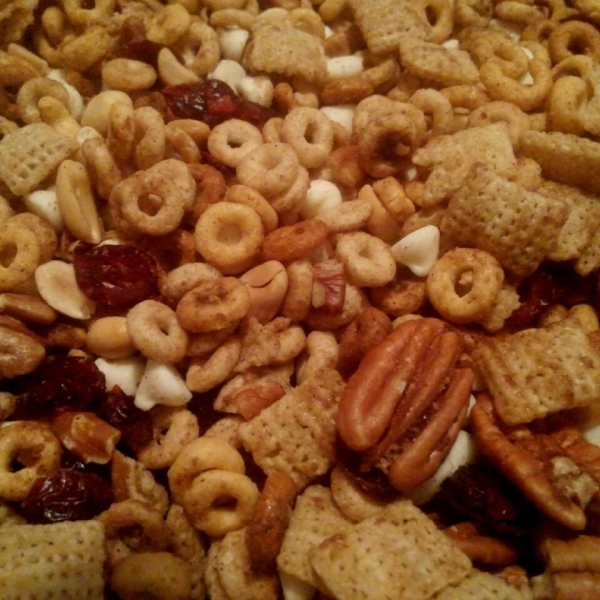 Kerri's Concoction Sweet Snack Mix