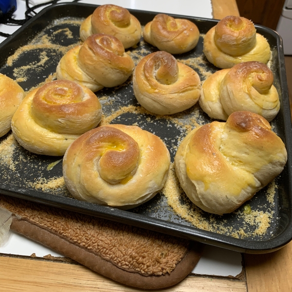 Potato Rosemary Rolls