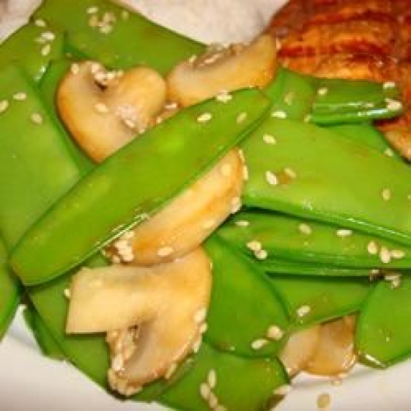 Stir Fried Snow Peas and Mushrooms