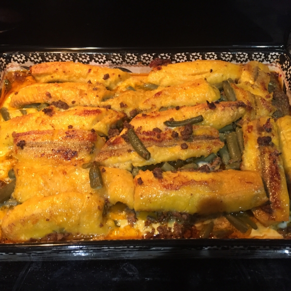 Puerto Rican Shepherd Pie (Pastelon)