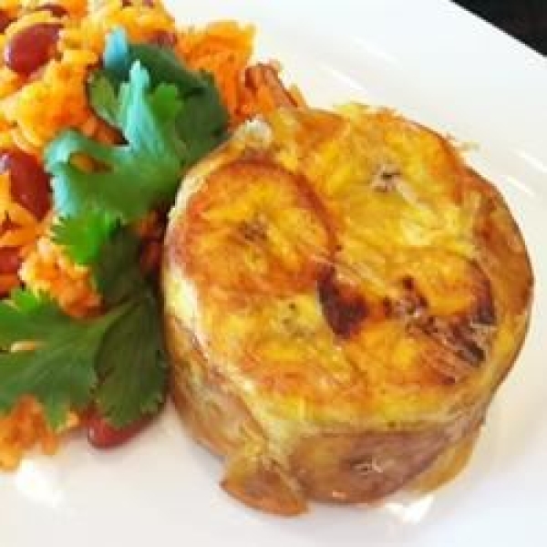Puerto Rican Shepherd Pie (Pastelon)