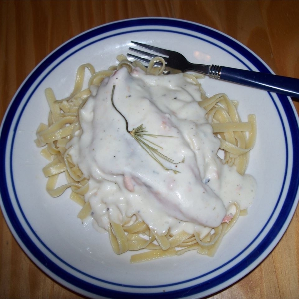 Salmon with White Wine Sauce and Fettuccini