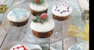 Mini Christmas Cakes