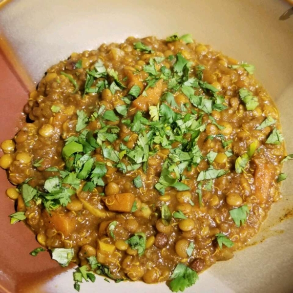 Spicy Lentil Quinoa Curry