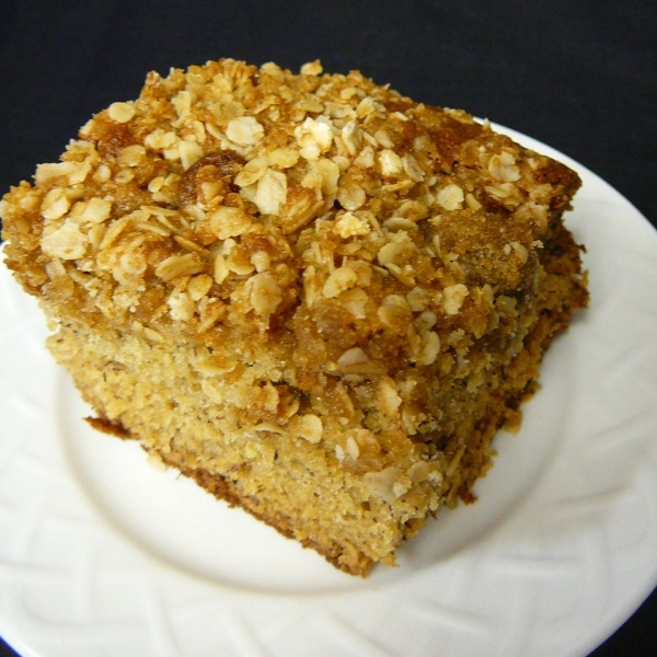 Banana Crunch Cake