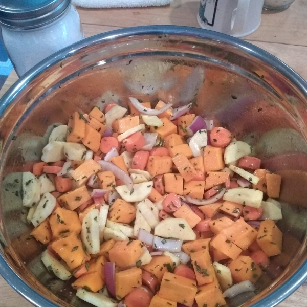 Seasoned Roasted Root Vegetables