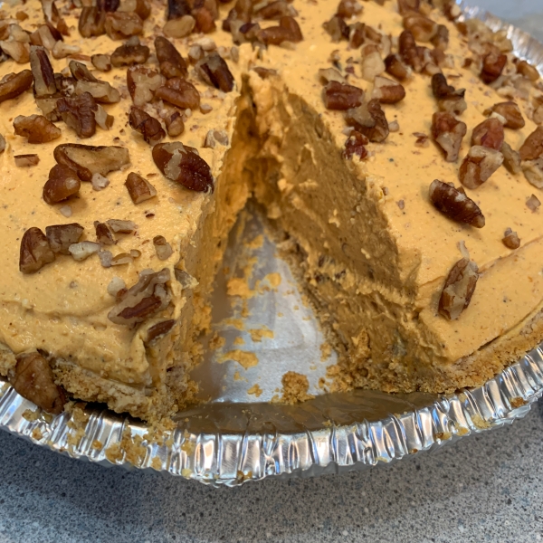 Pumpkin Pecan No-Bake Cheesecake Pie