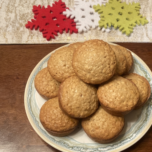 Date Oat Muffins