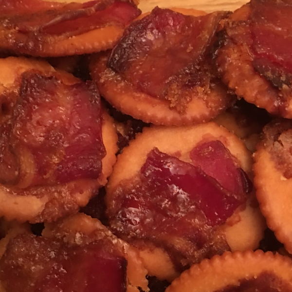 Bacon Crackers