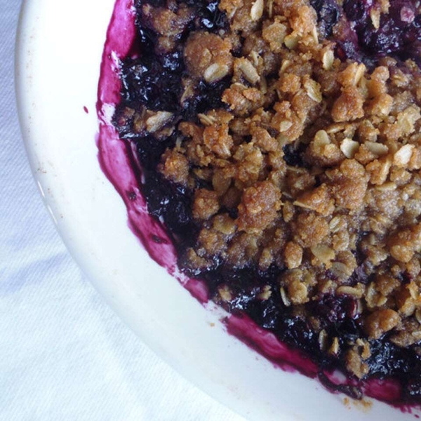 Easy Blueberry Crumble