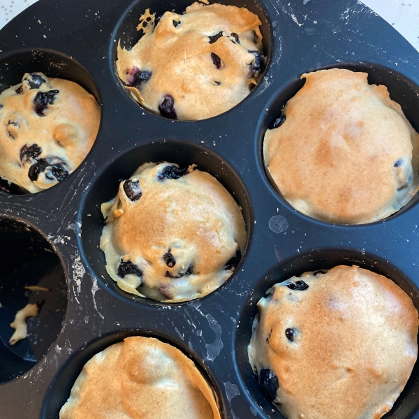 Air Fryer Blueberry Muffins