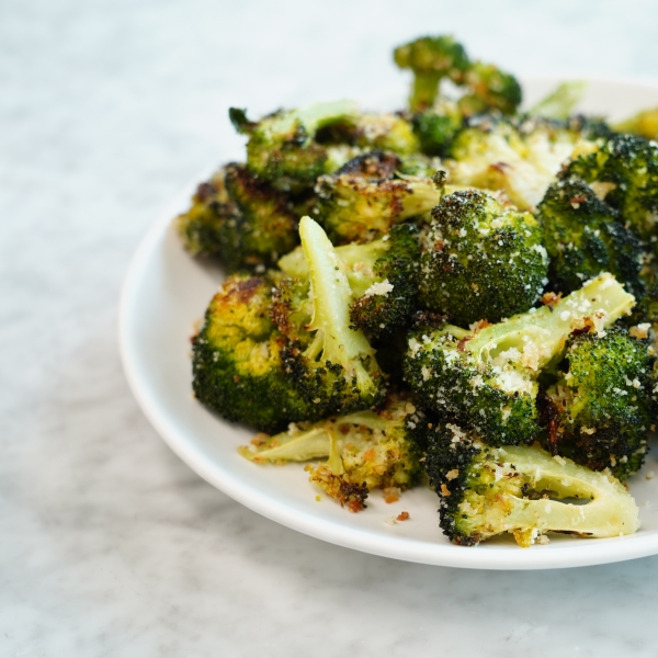 Panko-Parmesan Roasted Broccoli