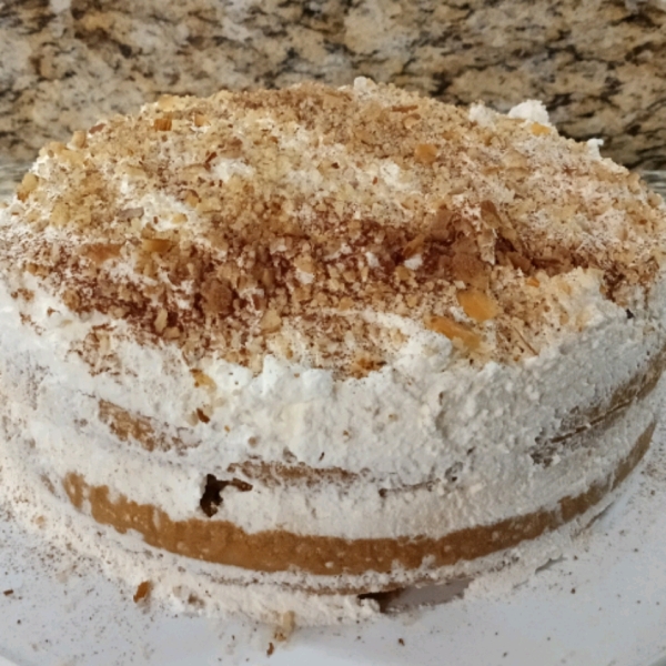 Hungarian Flourless Hazelnut Cake